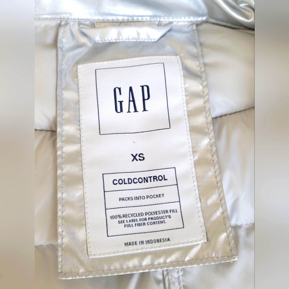 Gap - Silver Lightweight Puffer Jacket Coldcontro… - image 5
